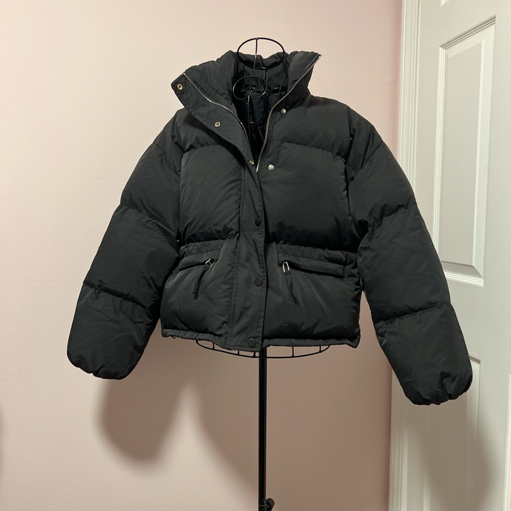 Black short Puffer Jacket